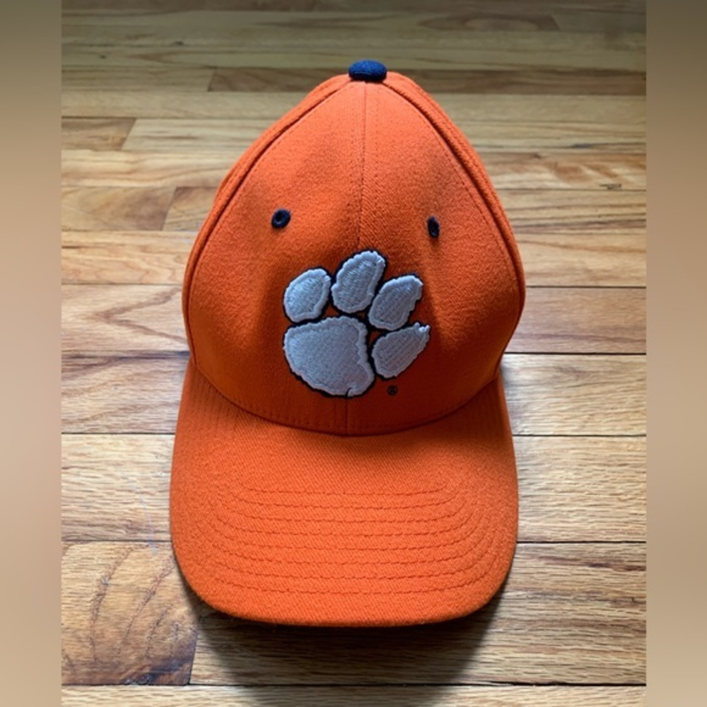 Clemson Tigers Z Fit Size‎ Small